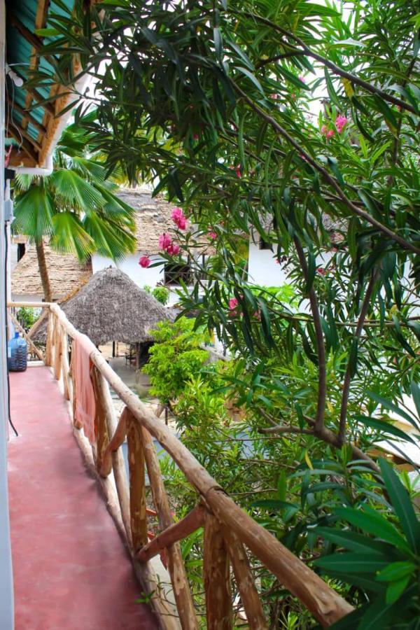 Pamoja Beach Stays Hotel In Jambiani ジャンビアニ エクステリア 写真