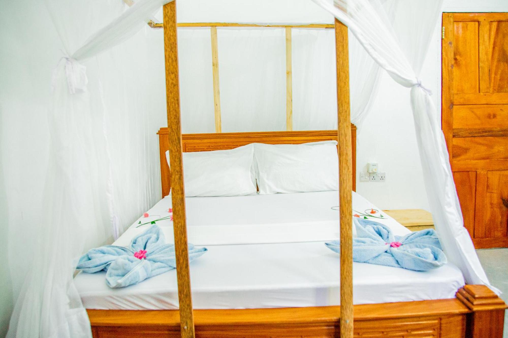 Pamoja Beach Stays Hotel In Jambiani ジャンビアニ エクステリア 写真
